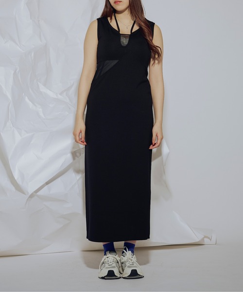 Triangle cut out シアーコードワンピース（ワンピース）｜Ezick