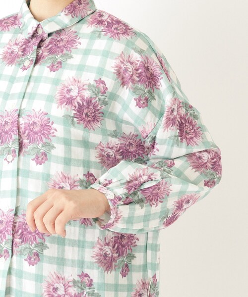 LAURA ASHLEY（ローラアシュレイ）の「【UK本国一推し柄】バーンズフィールド 柄 プリントガーゼシャツ（シャツ/ブラウス・レディース・グリーン系その他2・00）」の12枚目の写真