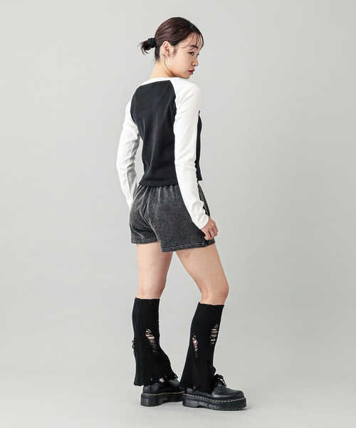 X-girl(エックスガール)の「DISTRESSED LEG WARMER(レッグウォーマー・レディース・ブラック/ホワイト・ONE SIZE)」の10枚目の写真