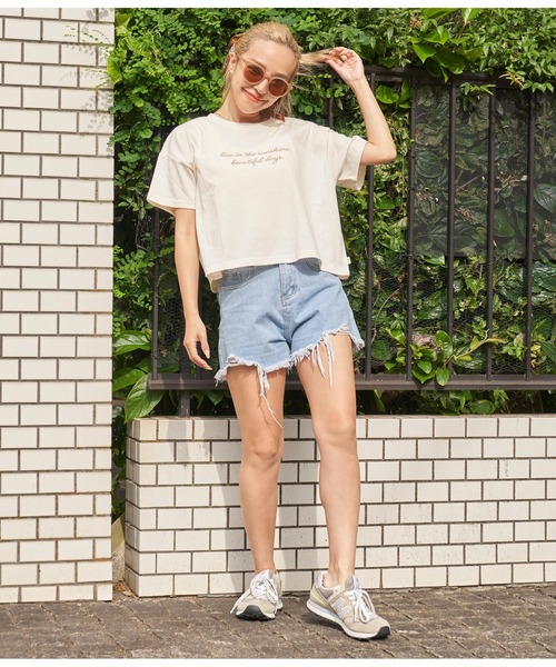 anap mimpi（アナップミンピ）の「メッセージ刺繍 Tシャツ（Tシャツ/カットソー・レディース・ベージュ系その他/ホワイト/ブラック・FREE）」の16枚目の写真