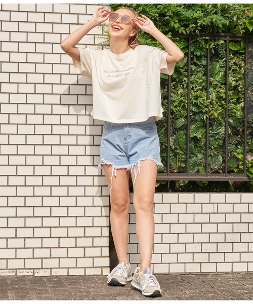 anap mimpi（アナップミンピ）の「メッセージ刺繍 Tシャツ（Tシャツ/カットソー・レディース・ベージュ系その他/ホワイト/ブラック・FREE）」の17枚目の写真