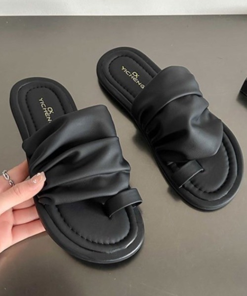 mebole（メボレ）の「プリーツベルトサンダル（サンダル・レディース・ブラック/アイボリー/シルバー・LARGE/MEDIUM/SMALL）」の21枚目の写真
