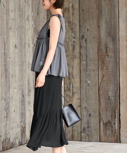 rps（アールピーエス）の「光沢シアーリボンベスト（ベスト・レディース・ブラック/アイボリー/チャコールグレー・フリー）」の15枚目の写真