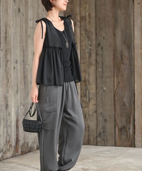 rps（アールピーエス）の「光沢シアーリボンベスト（ベスト・レディース・ブラック/アイボリー/チャコールグレー・フリー）」の21枚目の写真