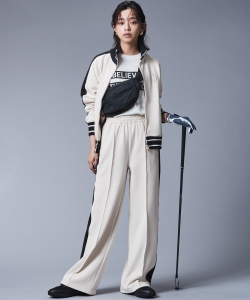 CHIC STYLE(シックスタイル)の「サイドライントラックパンツ <大きいサイズ有>シックスタイルゴルフ (その他パンツ・レディース・ブラック/アイボリー・5L/4L/3L/LL/L/M)」の4枚目の写真