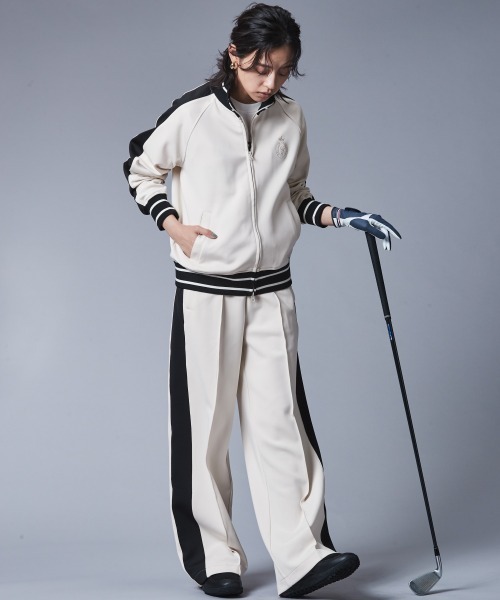 CHIC STYLE(シックスタイル)の「サイドライントラックパンツ <大きいサイズ有>シックスタイルゴルフ (その他パンツ・レディース・ブラック/アイボリー・5L/4L/3L/LL/L/M)」の6枚目の写真