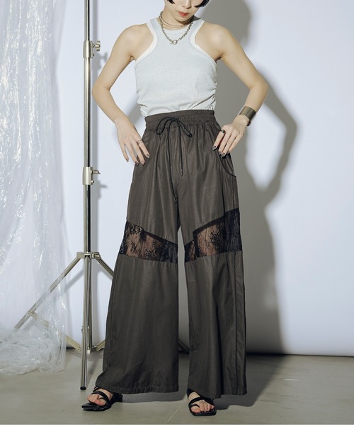 Ezick（エジック）の「Lady mood レース切替トラックパンツ（その他パンツ・レディース・チャコールグレー/ネイビー・FREE）」の7枚目の写真