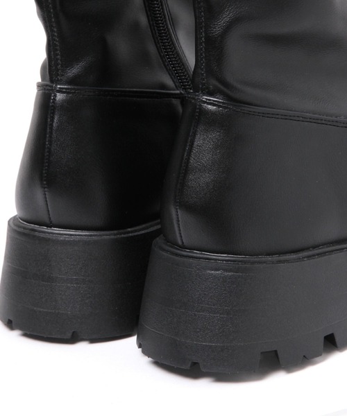 LAKOLE（ラコレ）の「ストレッチ厚底ブーツ / 140354（ブーツ・レディース・ブラック/シルバー・MEDIUM/LARGE）」の14枚目の写真