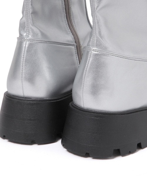 LAKOLE（ラコレ）の「ストレッチ厚底ブーツ / 140354（ブーツ・レディース・ブラック/シルバー・MEDIUM/LARGE）」の18枚目の写真