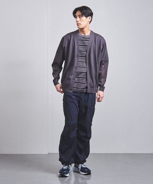 UNITED ARROWS（ユナイテッドアローズ）の「クリスピーナイロン 6ポケット オールギャザー イージーパンツ（カーゴパンツ・メンズ・ネイビー/ダークグリーン・S/M/L）」の4枚目の写真