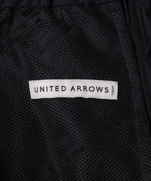 UNITED ARROWS（ユナイテッドアローズ）の「クリスピーナイロン 6ポケット オールギャザー イージーパンツ（カーゴパンツ・メンズ・ネイビー/ダークグリーン・S/M/L）」の19枚目の写真