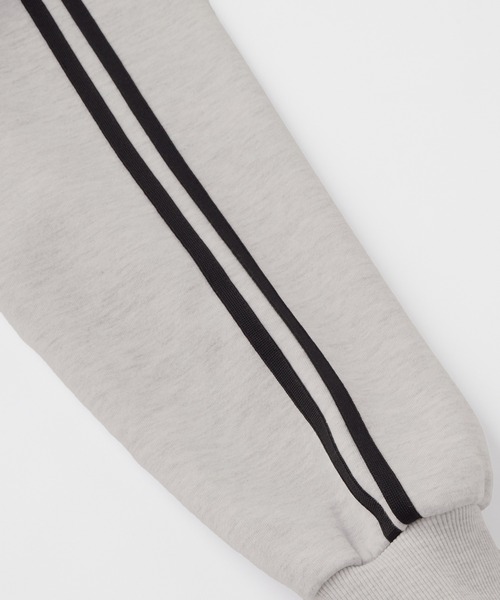 Snap club（スナップクラブ）の「【Snap club】ダメージドロストサイドラインゲームパーカー（パーカー・レディース・グレー/ネイビー/スミクロ/グレイッシュベージュ・M/L）」の11枚目の写真