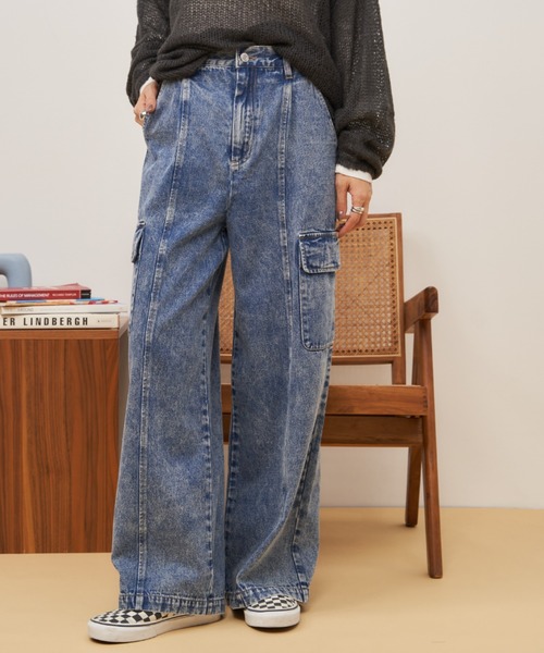 Auntie Rosa Holiday（アンティローザホリデー）の「カーゴワイドデニム（デニムパンツ・レディース・ブラック/ブルー・FREE）」の5枚目の写真