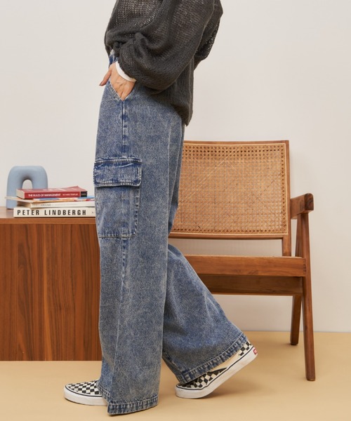 Auntie Rosa Holiday（アンティローザホリデー）の「カーゴワイドデニム（デニムパンツ・レディース・ブラック/ブルー・FREE）」の9枚目の写真