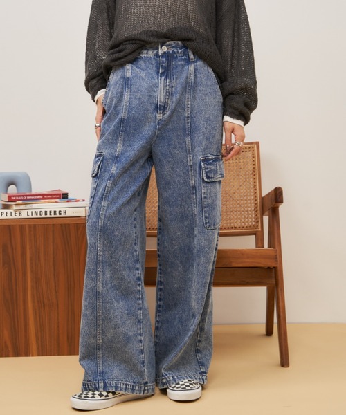 Auntie Rosa Holiday（アンティローザホリデー）の「カーゴワイドデニム（デニムパンツ・レディース・ブラック/ブルー・FREE）」の3枚目の写真