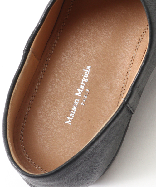 Maison Margiela（メゾンマルジェラ）の「Maison Margiela(メゾン マルジェラ) Tabi Babouche S57WR0051/PR058（スリッポン・メンズ・ブラック・43/42/41）」の5枚目の写真