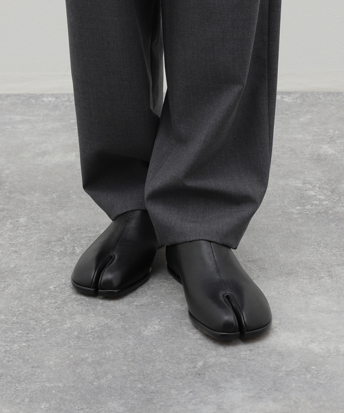 Maison Margiela（メゾンマルジェラ）の「Maison Margiela(メゾン マルジェラ) Tabi Babouche S57WR0051/PR058（スリッポン・メンズ・ブラック・43/42/41）」の12枚目の写真