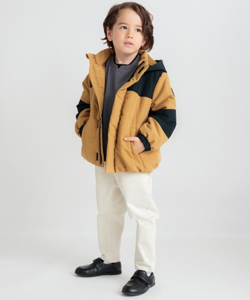 BRANSHES（ブランシェス）の「【あったか/撥水】THERMOLITE／ECOMODE中綿ブルゾン（ブルゾン・キッズ・キャメル/ブラック・130cm/140cm/150cm/100cm/110cm/90cm/120cm）」の22枚目の写真