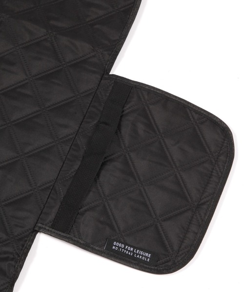 LAKOLE（ラコレ）の「キルティングレジャーシート / 150561（アウトドアグッズ・レディース・ブラック/ベージュ・FREE）」の7枚目の写真