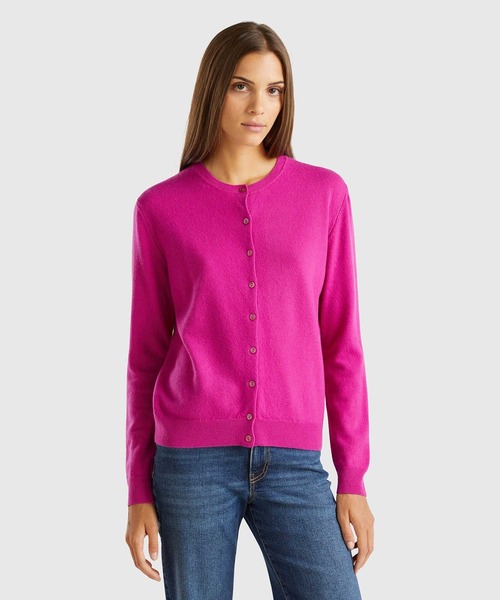 BENETTON (UNITED COLORS OF BENETTON)（ベネトンユナイテッドカラーズオブベネトン）の「ヴァージンウール100％ラウンドネックニットカーディガン（カーディガン/ボレロ・レディース・ターコイズブルー/ダークグリーン/ブルー/ダークブルー/パープル/フューシャピンク・LARGE/MEDIUM/SMALL/X-SMALL）」の6枚目の写真