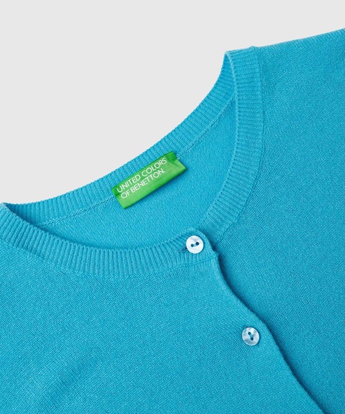 BENETTON (UNITED COLORS OF BENETTON)（ベネトンユナイテッドカラーズオブベネトン）の「ヴァージンウール100％ラウンドネックニットカーディガン（カーディガン/ボレロ・レディース・ターコイズブルー/ダークグリーン/ブルー/ダークブルー/パープル/フューシャピンク・LARGE/MEDIUM/SMALL/X-SMALL）」の14枚目の写真