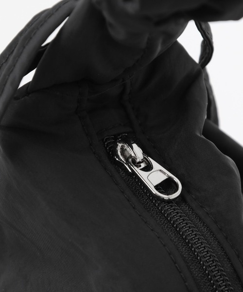 tiny tiny（ティニーティニー）の「サイド編み上げショルダーバッグ[tiny tiny(ティニーティニー)]（ショルダーバッグ・レディース・シルバー/ブラック/カーキ・FREE）」の10枚目の写真