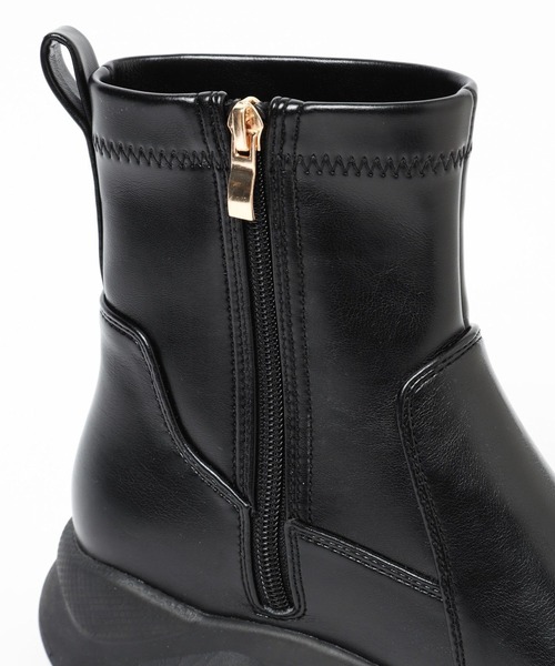 GLOBAL WORK（グローバルワーク）の「エアかる撥水スニーカーブーツ/142640（ブーツ・レディース・ブラック系/ベージュ/ブラウン/ブラック系9/アイボリー・LARGE/X-LARGE/MEDIUM/SMALL）」の14枚目の写真