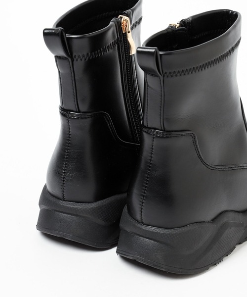 GLOBAL WORK（グローバルワーク）の「エアかる撥水スニーカーブーツ/142640（ブーツ・レディース・ブラック系/ベージュ/ブラウン/ブラック系9/アイボリー・LARGE/X-LARGE/MEDIUM/SMALL）」の17枚目の写真