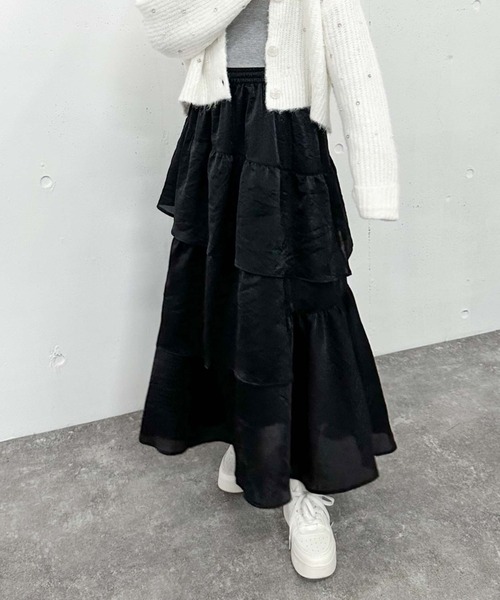 archives（アルシーヴ）の「グロッシーランダムティアードスカート（スカート・レディース・ベージュ/ブラック/アイボリー/オレンジ・MEDIUM）」の13枚目の写真