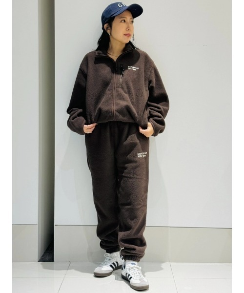   ロゴ グラフィック フリース ジョガー パンツ Calvin Klein スウェットパンツ ジャージ CK フェードロゴ