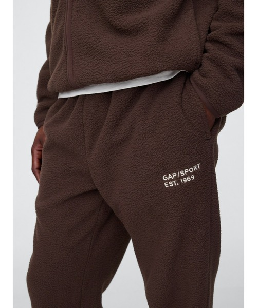 GAP(ギャップ)の「GAPロゴ アークティック フリースジョガーパンツ(その他パンツ・メンズ・その他/ブラック/ブラウン・M/L/XS/XL/S)」の14枚目の写真