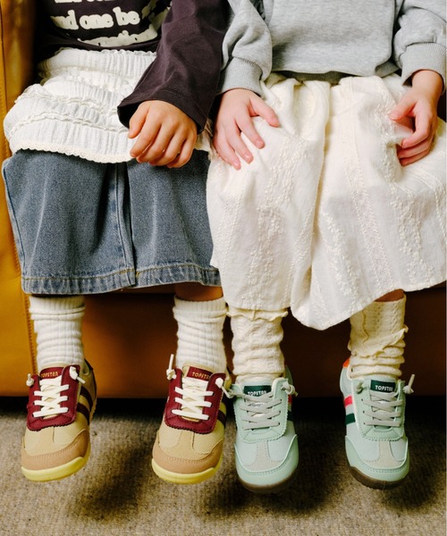 TOPSTAR（トップスター）の「KIDS TOPSTAR ゴム紐U型マジックテープスニーカー（スニーカー・キッズ・ブルー/ブラウン/グリーン/ピンク・24inch/26inch/27inch/28inch/29inch/30inch/31inch）」の5枚目の写真