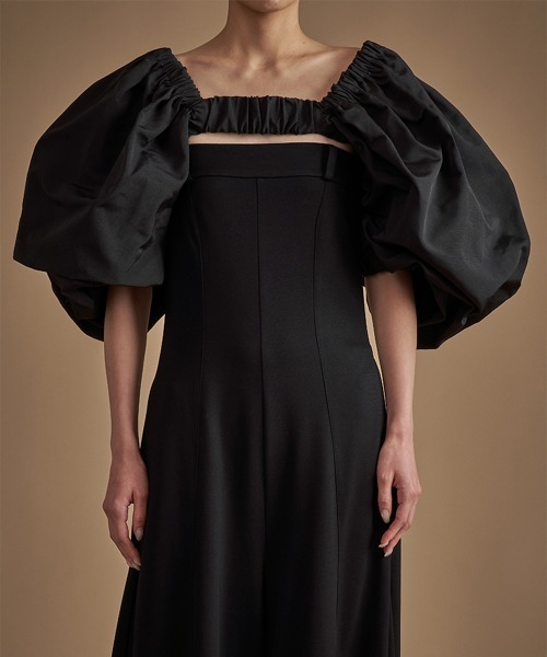 HAENGNAE OMOCHI APRON トップス HAENGNAE ヘンネOMOCHI APRON ¥38,500 トップス