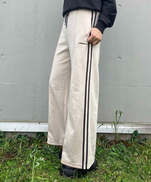 AS KNOW AS plus（アズノゥアズプラス）の「◇伸びイージースラックス（スラックス・レディース・ブラック系/ブラウン系/グレー系/アイボリー系/グレー系2/ブラック系2/サックスブルー系2/ブラウン系1/アイボリー系1/グレー系3/カーキ系3/アイボリー系3・FREE）」の8枚目の写真