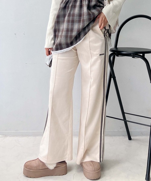 AS KNOW AS plus（アズノゥアズプラス）の「◇伸びイージースラックス（スラックス・レディース・ブラック系/ブラウン系/グレー系/アイボリー系/グレー系2/ブラック系2/サックスブルー系2/ブラウン系1/アイボリー系1/グレー系3/カーキ系3/アイボリー系3・FREE）」の9枚目の写真