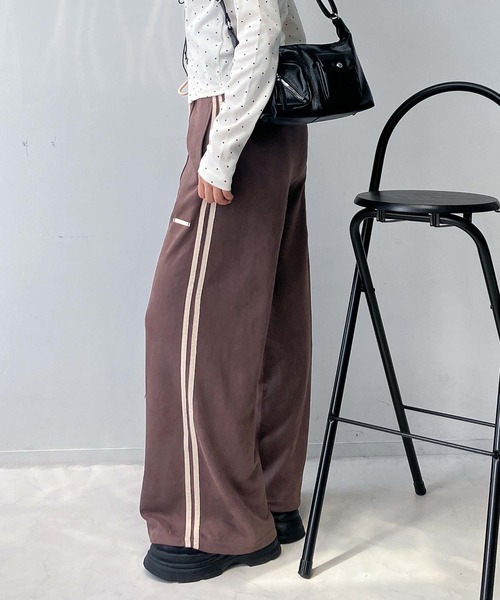 AS KNOW AS plus（アズノゥアズプラス）の「◇伸びイージースラックス（スラックス・レディース・ブラック系/ブラウン系/グレー系/アイボリー系/グレー系2/ブラック系2/サックスブルー系2/ブラウン系1/アイボリー系1/グレー系3/カーキ系3/アイボリー系3・FREE）」の17枚目の写真