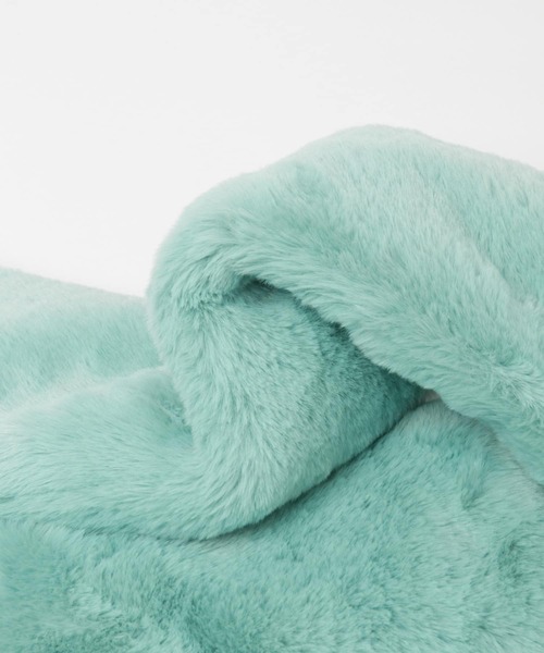 SMELLY（スメリー）の「エコファーミニティペット（マフラー・レディース・ライトブルー/ホワイト・-）」の16枚目の写真