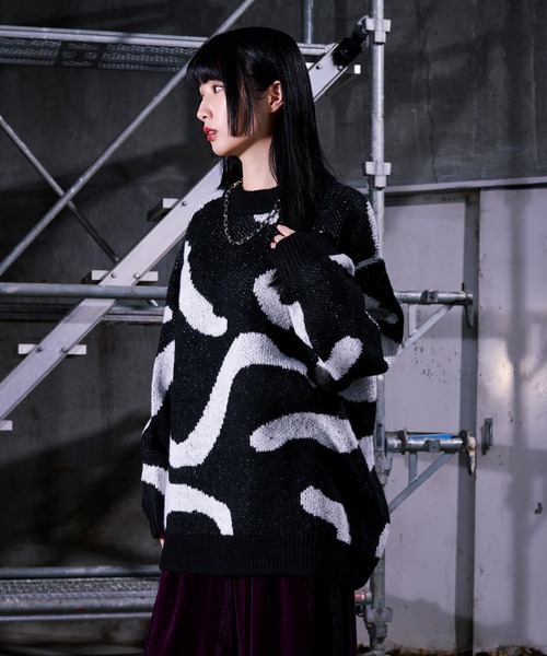 Ellno Loset(エルノロゼット)の「ニュアンスラインニット(ニット/セーター・メンズ・ブルーグレー/ブラック・LARGE/MEDIUM/SMALL)」の14枚目の写真
