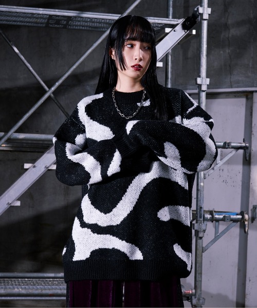 Ellno Loset(エルノロゼット)の「ニュアンスラインニット(ニット/セーター・メンズ・ブルーグレー/ブラック・LARGE/MEDIUM/SMALL)」の11枚目の写真