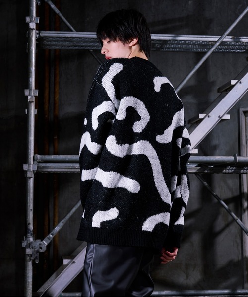 Ellno Loset(エルノロゼット)の「ニュアンスラインニット(ニット/セーター・メンズ・ブルーグレー/ブラック・LARGE/MEDIUM/SMALL)」の6枚目の写真