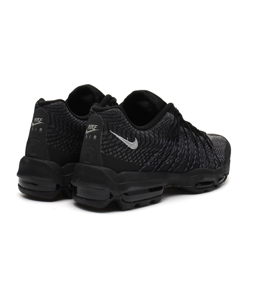 NIKE（ナイキ）の「NIKE(ナイキ) AIR MAX 95 ULTRA JCRD 749771-001 / 105-NKE-A/NC749771（スニーカー・メンズ・ブルー/ブラック・27/28）」の5枚目の写真