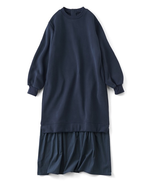Live in comfort(リブインコンフォート)の「リブ イン コンフォート 異素材遣いで品のよい 裏起毛カットソーワンピース(ワンピース・レディース・ネイビー/チャコールグレー・M/L/4L/LL/3L/MP/S)」の2枚目の写真