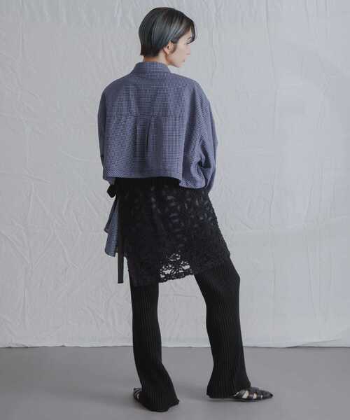 KBF(ケイビーエフ)の「チェックレイヤードBIGシャツ(シャツ/ブラウス・レディース・オフホワイト/ネイビー/アイボリー・ONE)」の18枚目の写真