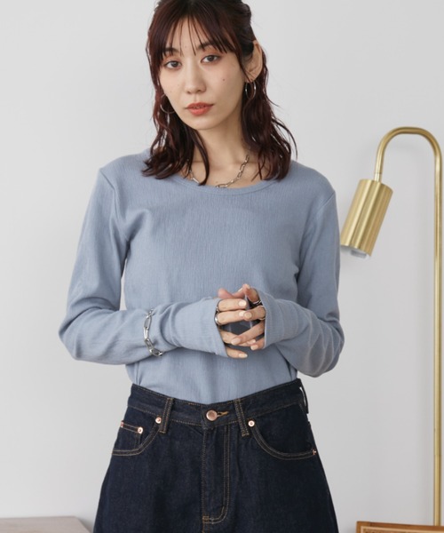 Auntie Rosa Holiday(アンティローザホリデー)の「ホックストラップバックオープンプルオーバー(Tシャツ/カットソー・レディース・ベージュ/ブラック/サックスブルー・FREE)」の17枚目の写真