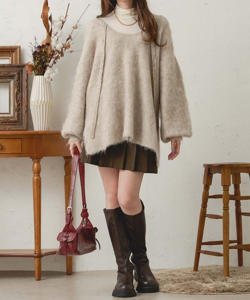 Ambre Neige(アンブルネージュ)の「ルーズシャギーVネックニット/WEB/EC限定商品(ニット/セーター・レディース・ダークブラウン/オレンジ/アイボリー/ライトブルー・FREE)」の21枚目の写真