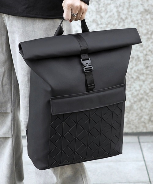 Gucci ブラック ロールトップ バックパック 156970_01.jpg?quality=80&bg-