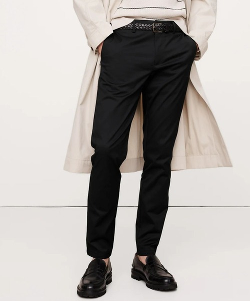 Banana Republic（バナナリパブリック）の「スリム コアテンプパンツ（チノパンツ・メンズ・ベージュ/ブラック/ネイビー/ライトグレー・28W 30L/30W 30L/33W 30L/29W 30L/31W 30L/32W 30L/34W 30L）」の2枚目の写真