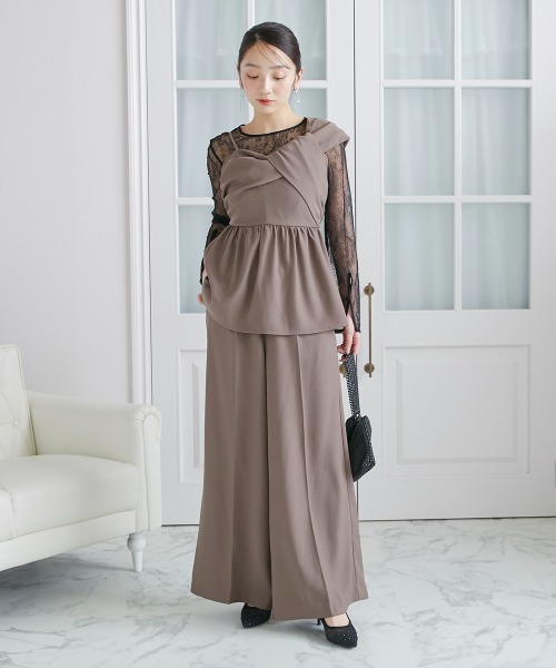 Jolie et Jolie（ジョリーエジョリー）の「アシメカッティング風トップス＋ワイドパンツセットアップドレス（パンツドレス・レディース・ライトブラウン/ブラック/チャコールグレー・L/M）」の6枚目の写真