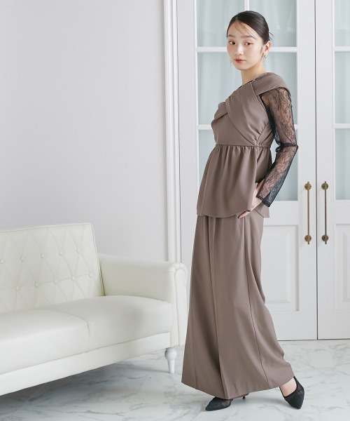 Jolie et Jolie（ジョリーエジョリー）の「アシメカッティング風トップス＋ワイドパンツセットアップドレス（パンツドレス・レディース・ライトブラウン/ブラック/チャコールグレー・L/M）」の11枚目の写真