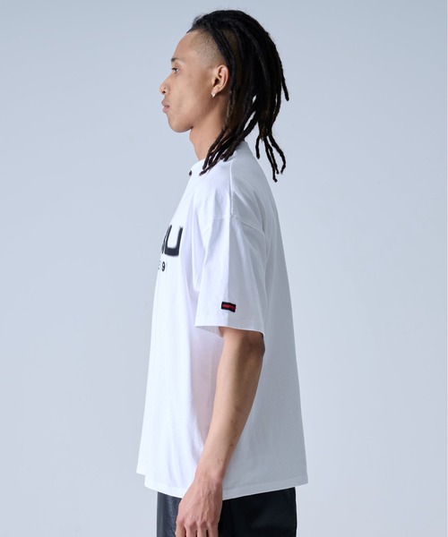 FUBU( フブ)の「FUBU フブ ブランド ロゴ 刺繍 アメカジ クルーネック 半袖 Tシャツ ティーシャツ(Tシャツ/カットソー・メンズ・ホワイト/ブラック/ライトブルー・L/XL/XXL/M)」の7枚目の写真